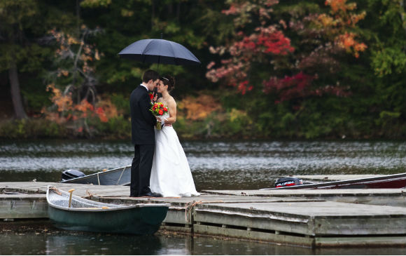 rainy-day-wedding-melissa-welsh.jpg